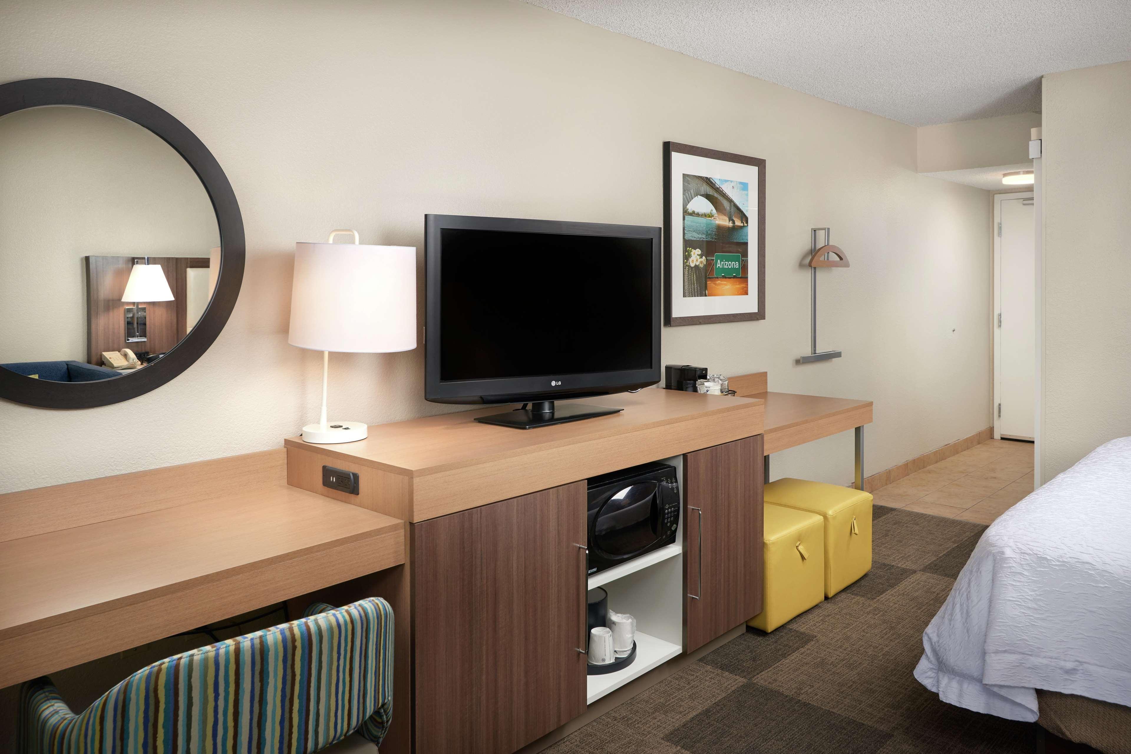 Hampton Inn Lake Havasu City Exterior foto