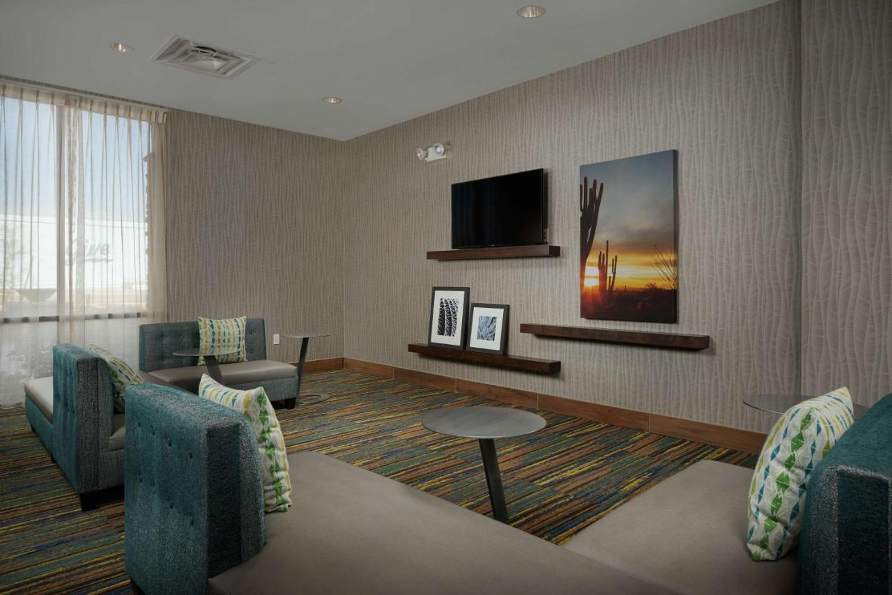 Hampton Inn Lake Havasu City Exterior foto