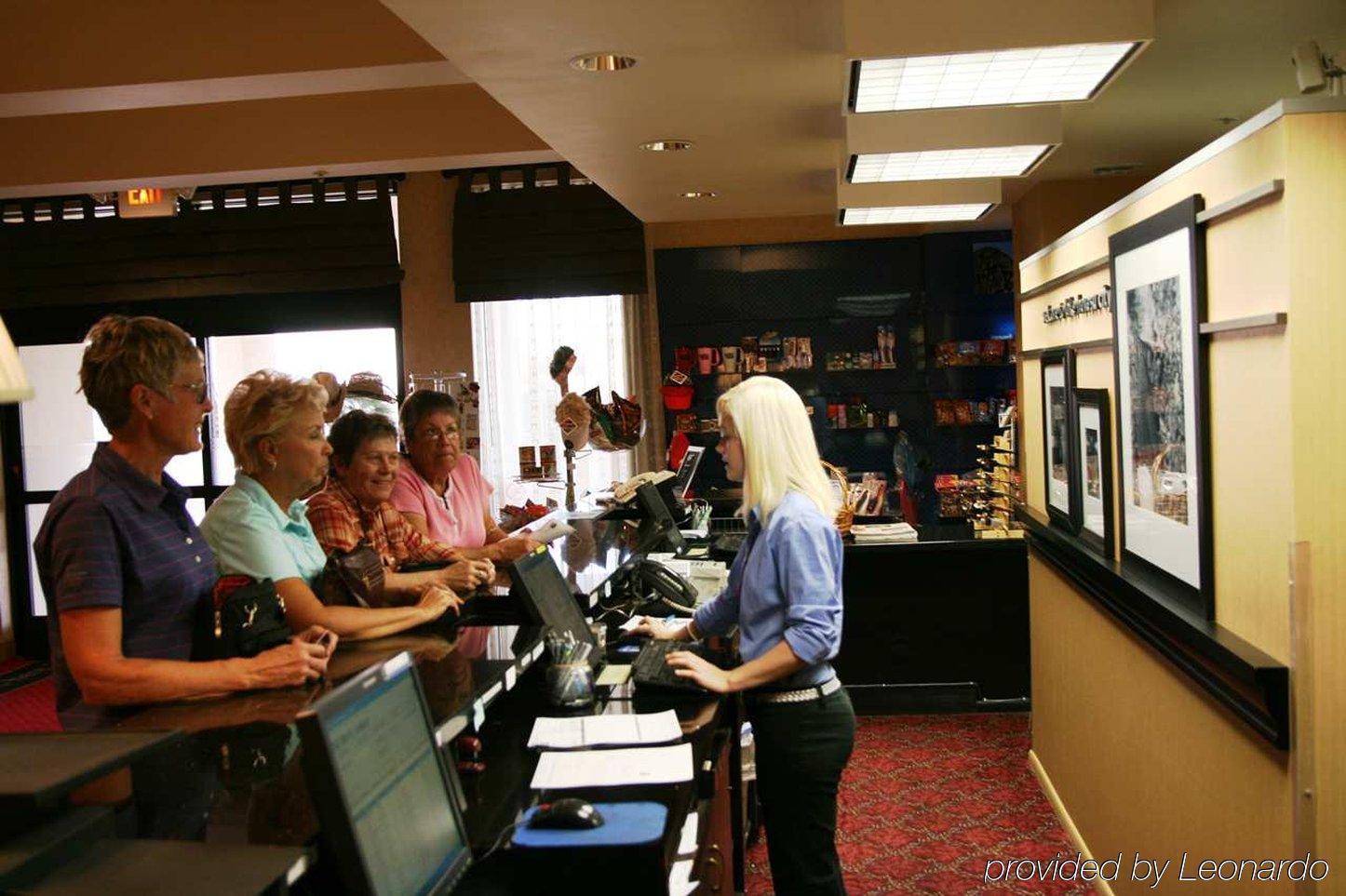 Hampton Inn Lake Havasu City Facilități foto