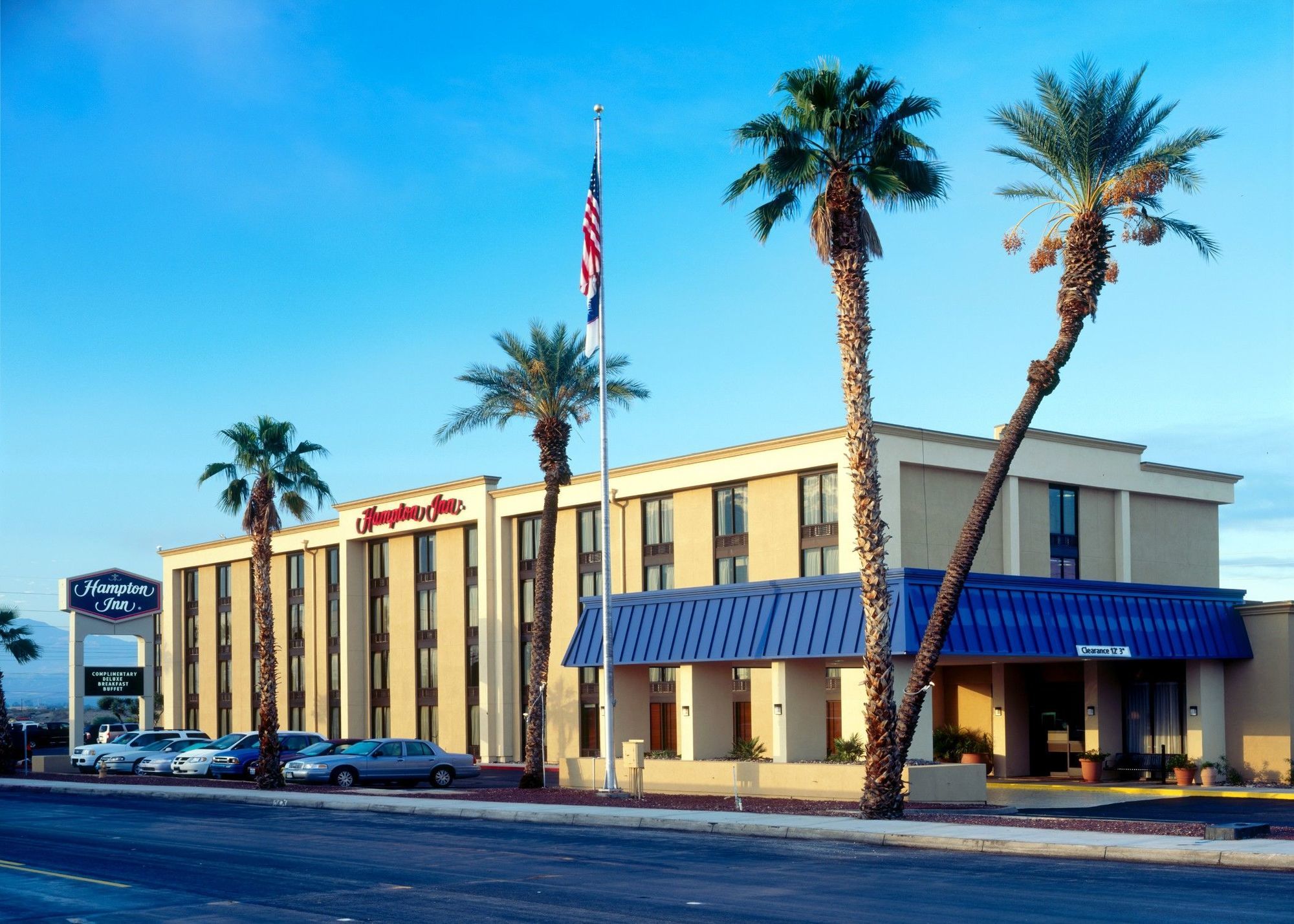 Hampton Inn Lake Havasu City Exterior foto